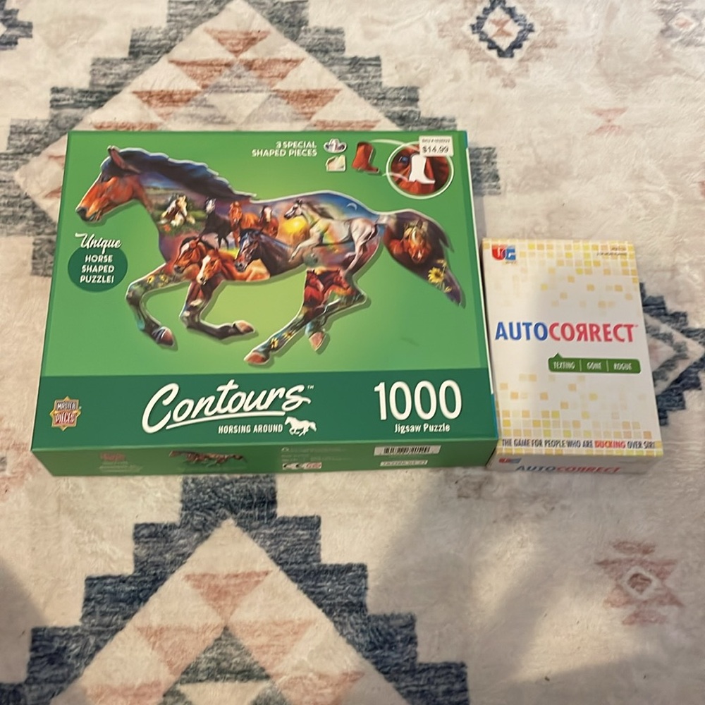 Bundle of 1000 Piece Horse Shaped Puzzle and Autocorrect Game